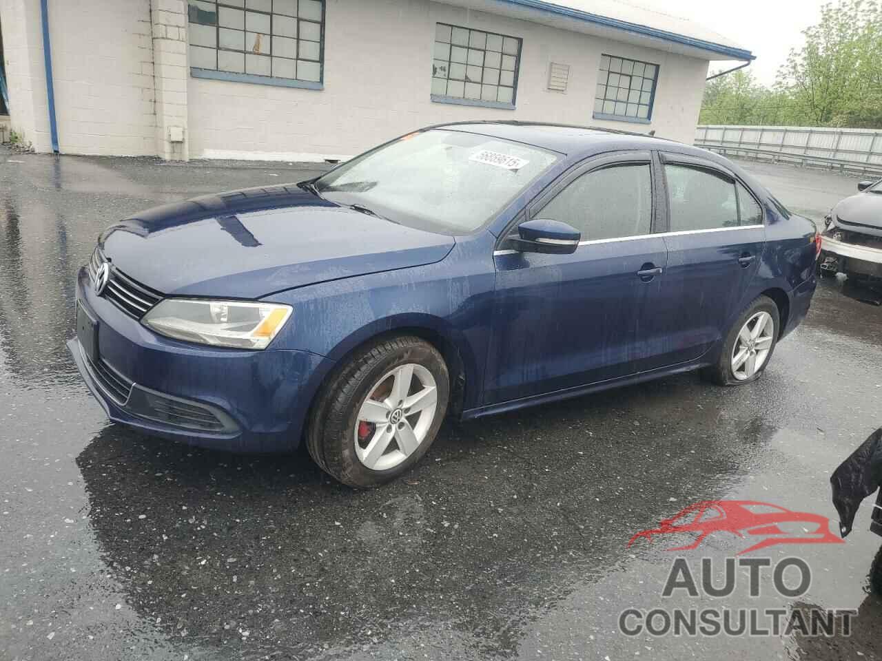 VOLKSWAGEN JETTA 2013 - 3VW3L7AJ2DM387655