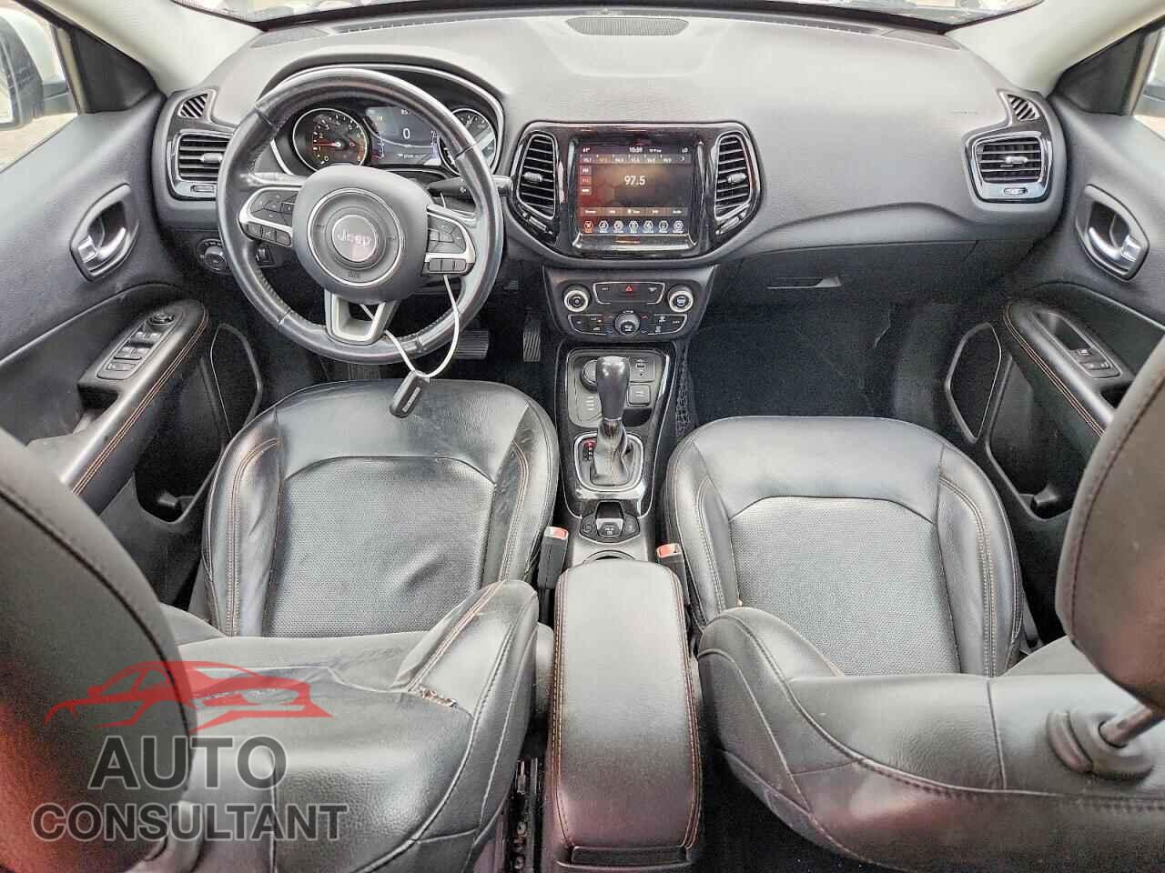 JEEP COMPASS 2019 - 3C4NJDCB6KT791860