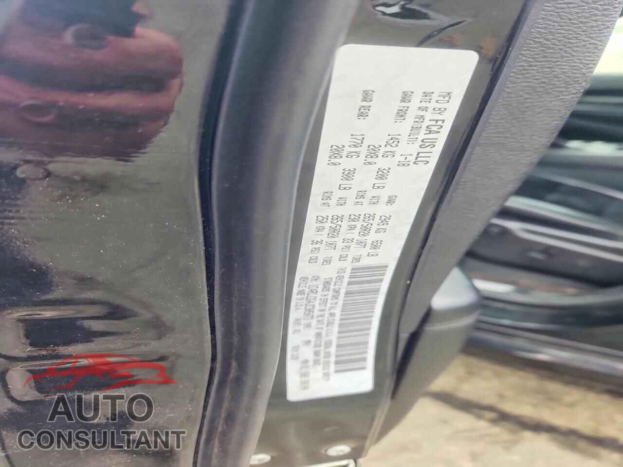 DODGE DURANGO 2018 - 1C4RDJDG4JC305073
