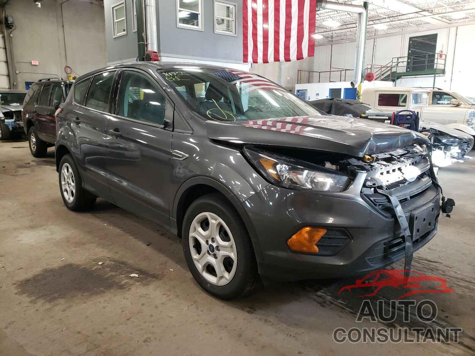 FORD ESCAPE 2018 - 1FMCU0F79JUD30800