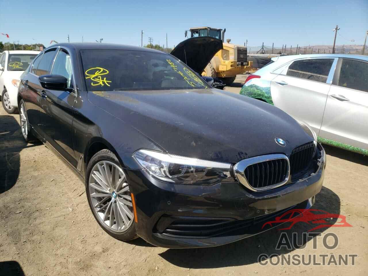 BMW 5 SERIES 2019 - WBAJA5C51KWW00657