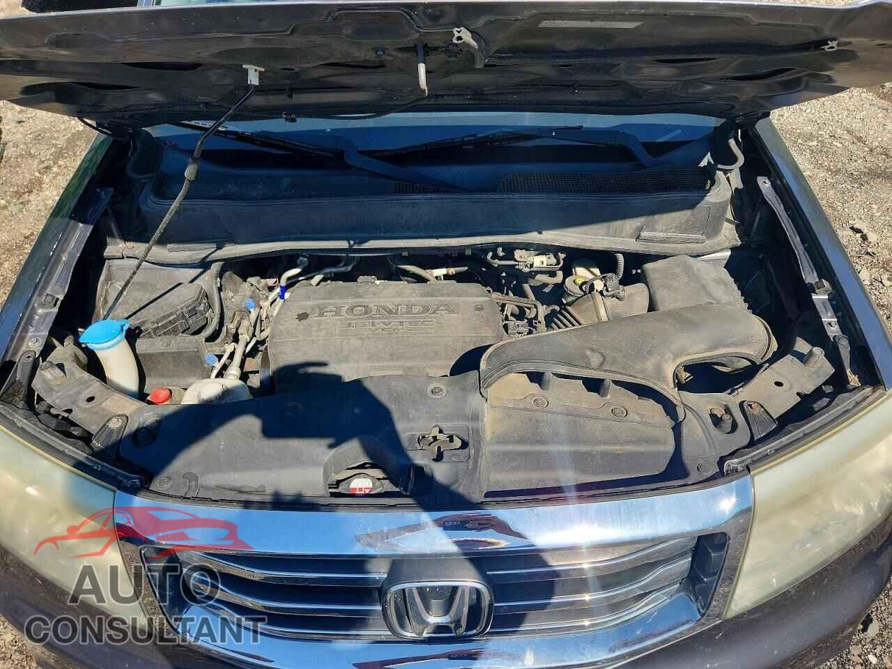 HONDA PILOT 2013 - 5FNYF3H51DB009672