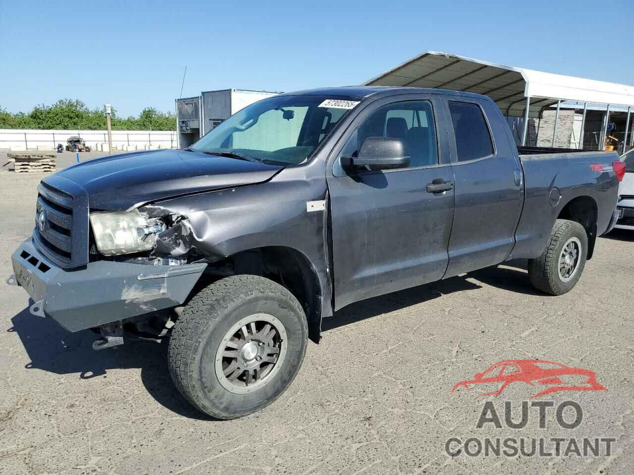 TOYOTA TUNDRA 2011 - 5TFUY5F18BX192477