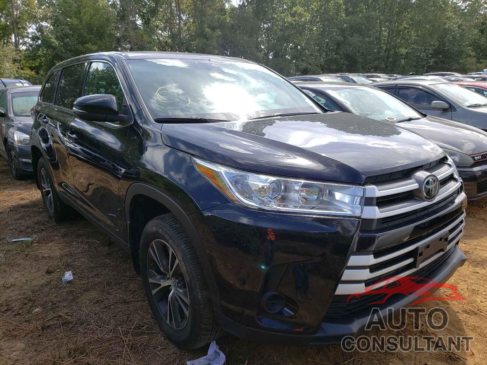 TOYOTA HIGHLANDER 2019 - 5TDBZRFH9KS974608