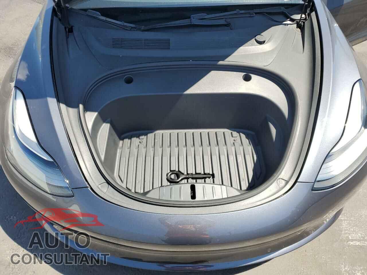 TESLA MODEL 3 2022 - 5YJ3E1EA4NF285980