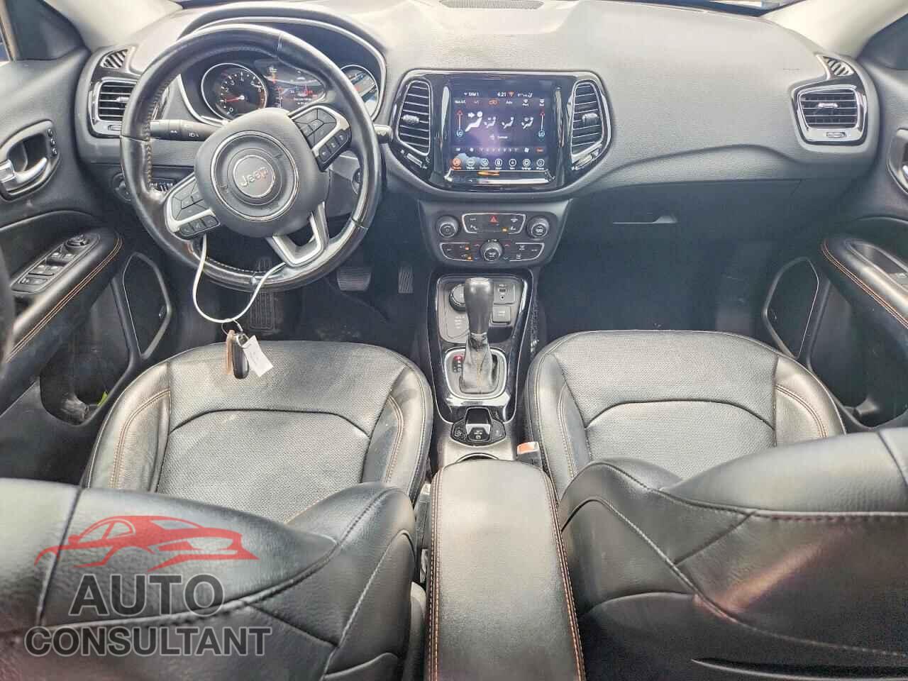 JEEP COMPASS 2021 - 3C4NJDCB6MT586221