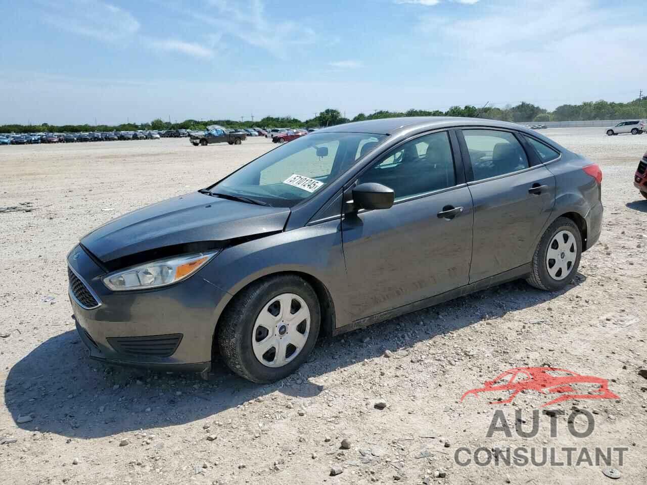 FORD FOCUS 2018 - 1FADP3E21JL277108