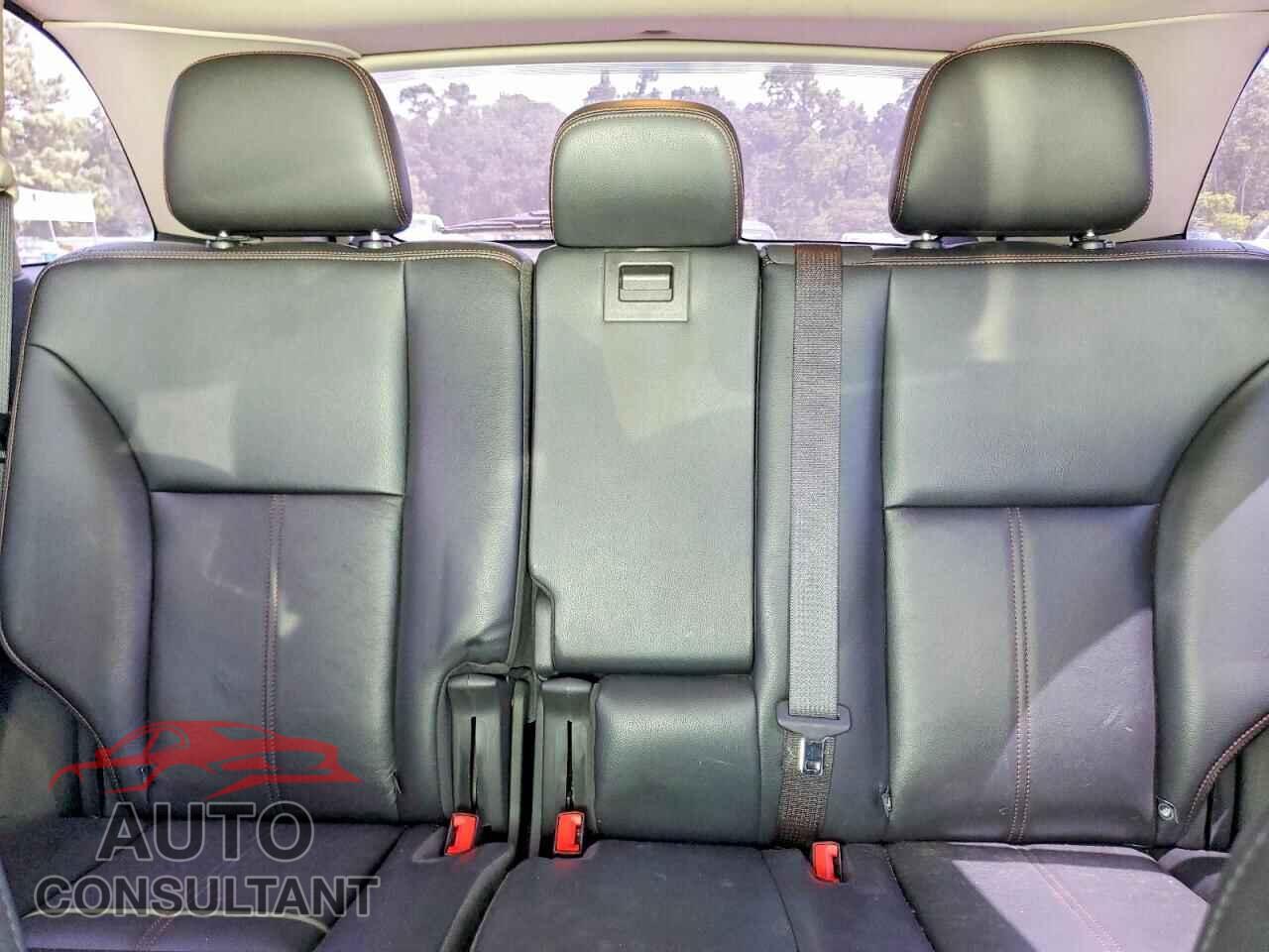 FORD EDGE 2011 - 2FMDK3JC0BBA19439
