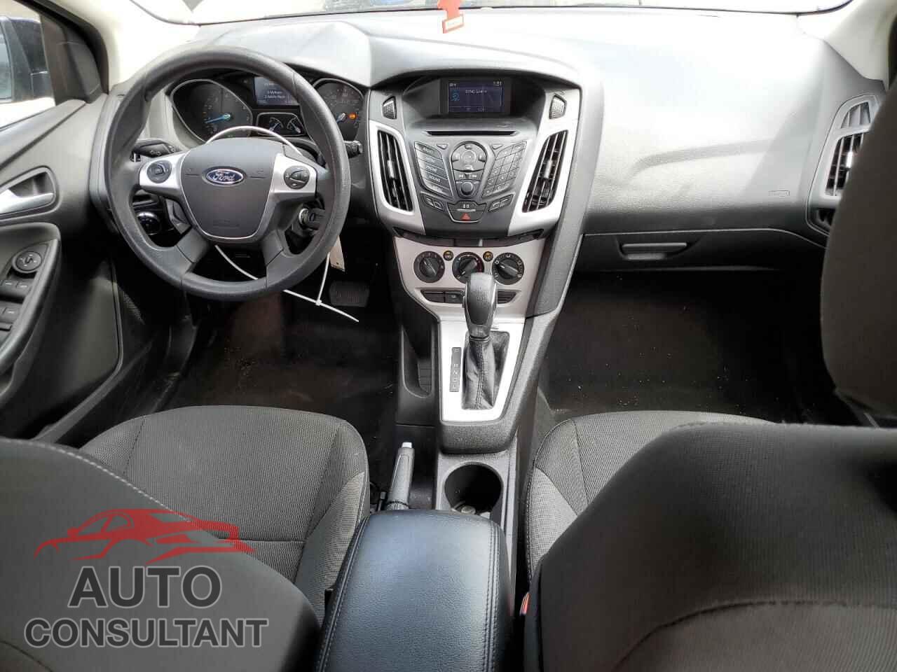 FORD FOCUS 2014 - 1FADP3K2XEL283094