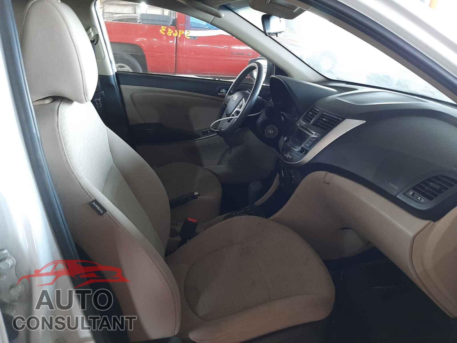 HYUNDAI ACCENT 2017 - KMHCT4AE4HU376030