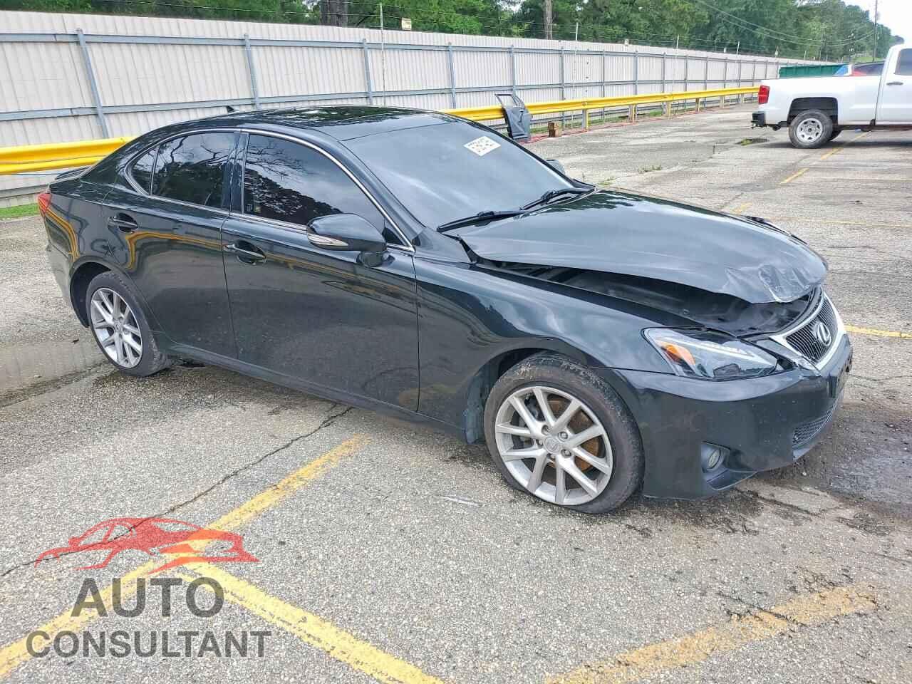 LEXUS IS 2011 - JTHCF5C25B5048197