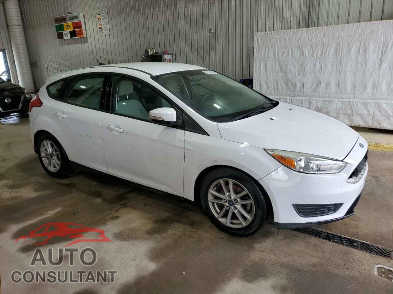 FORD FOCUS 2016 - 1FADP3K27GL242358