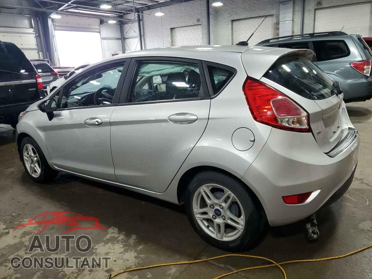 FORD FIESTA 2018 - 3FADP4EJ1JM116799