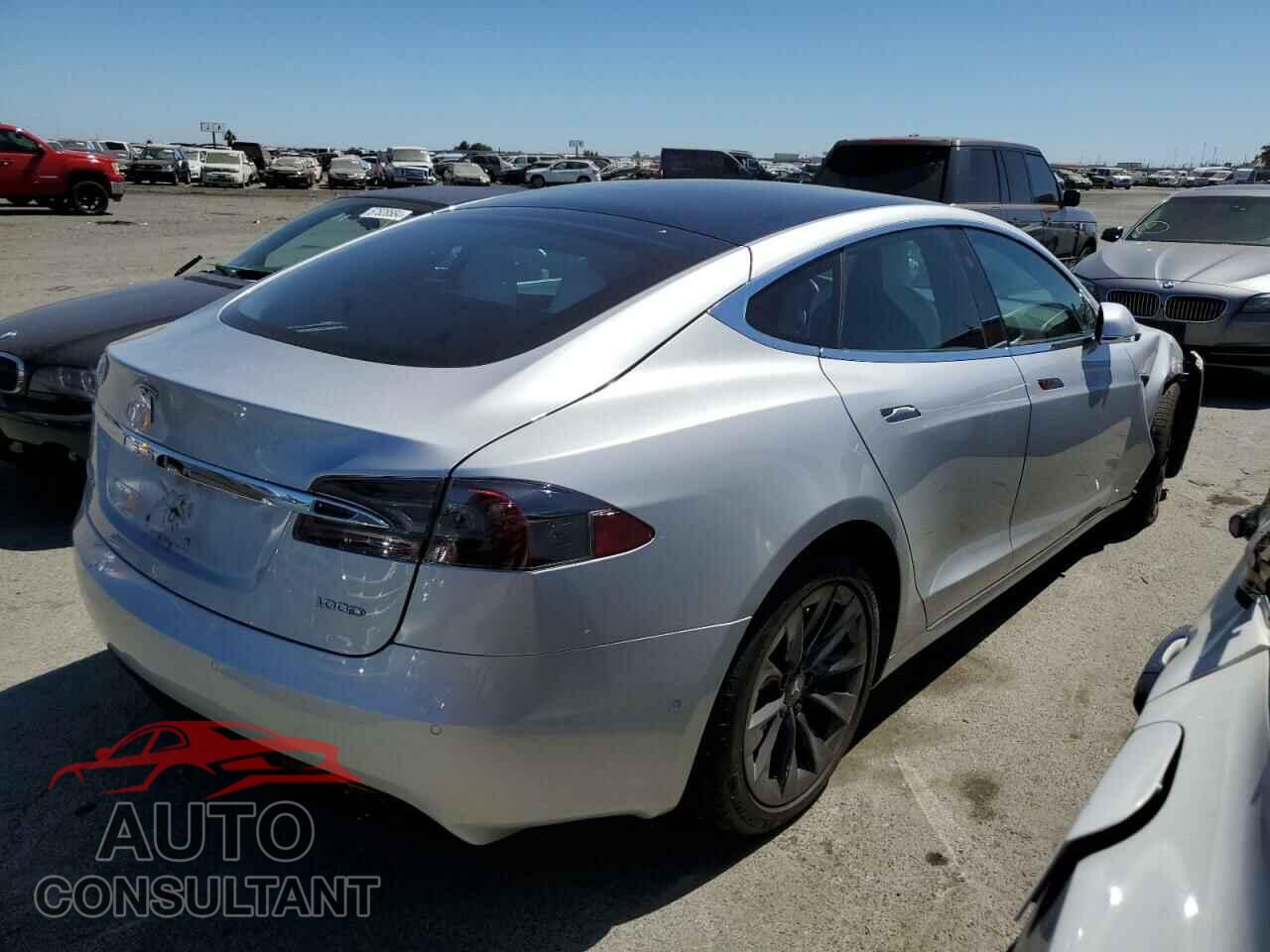 TESLA MODEL S 2018 - 5YJSA1E20JF287087