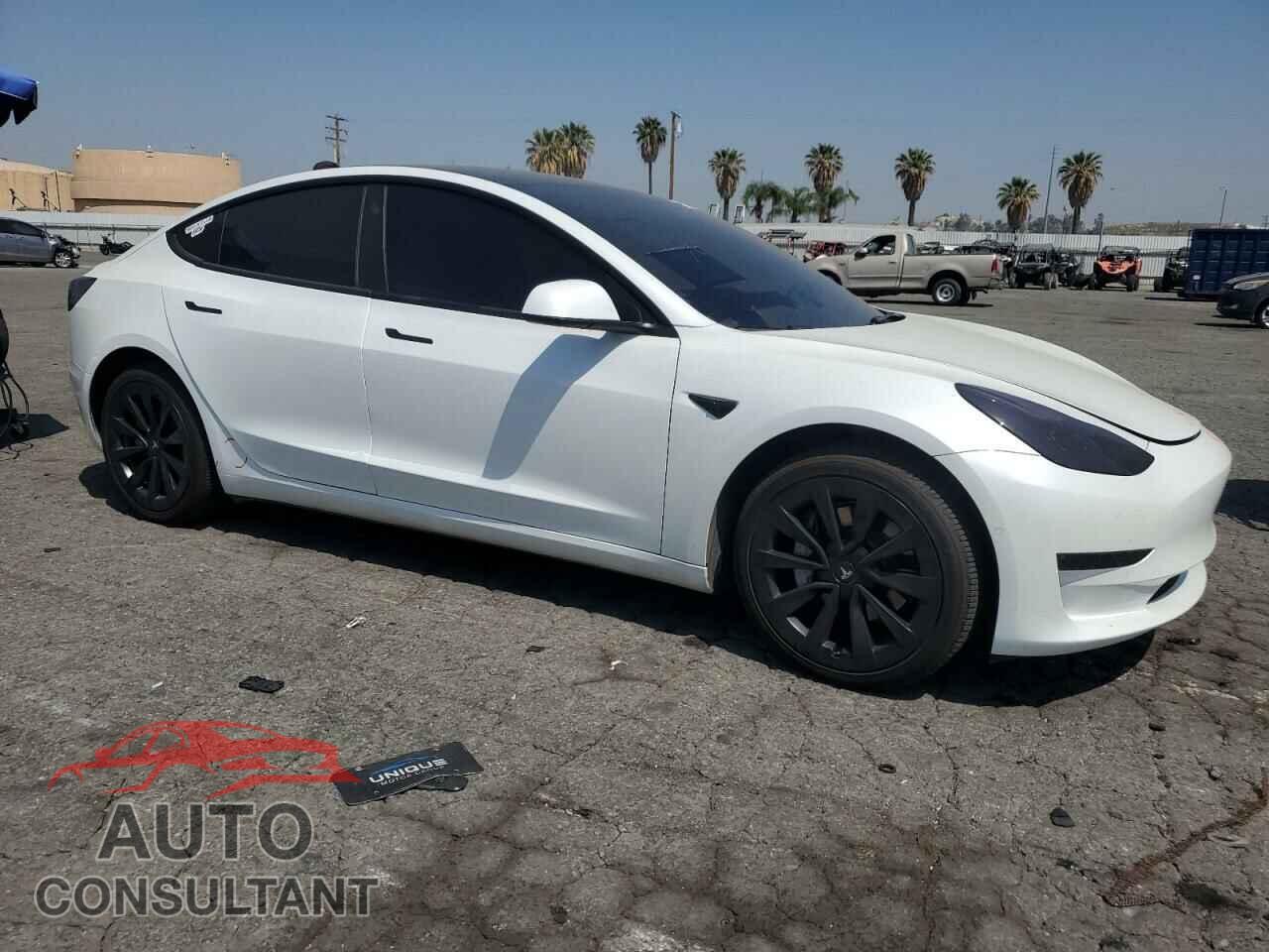 TESLA MODEL 3 2022 - 5YJ3E1EB0NF128357