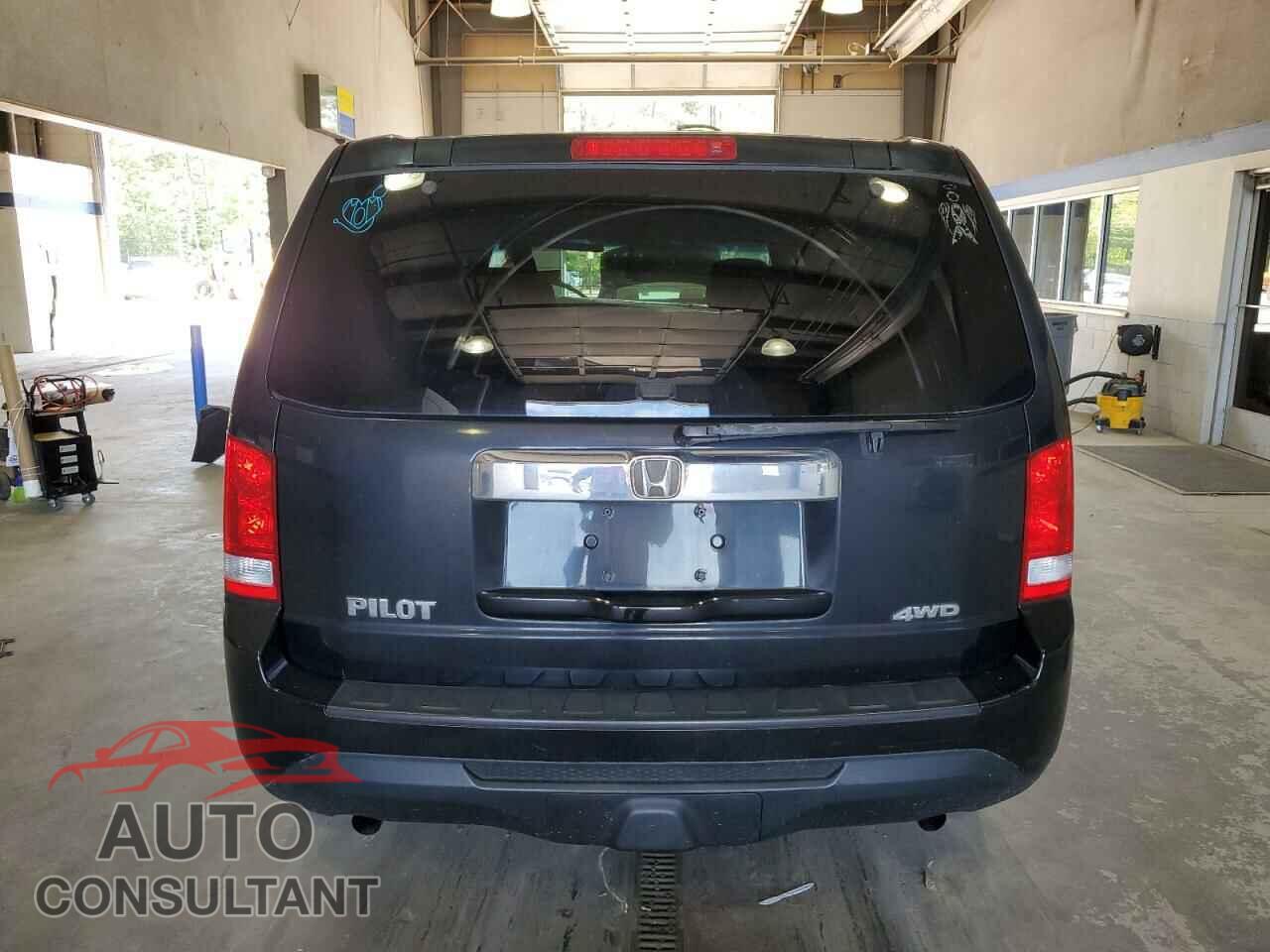 HONDA PILOT 2012 - 5FNYF4H26CB070140