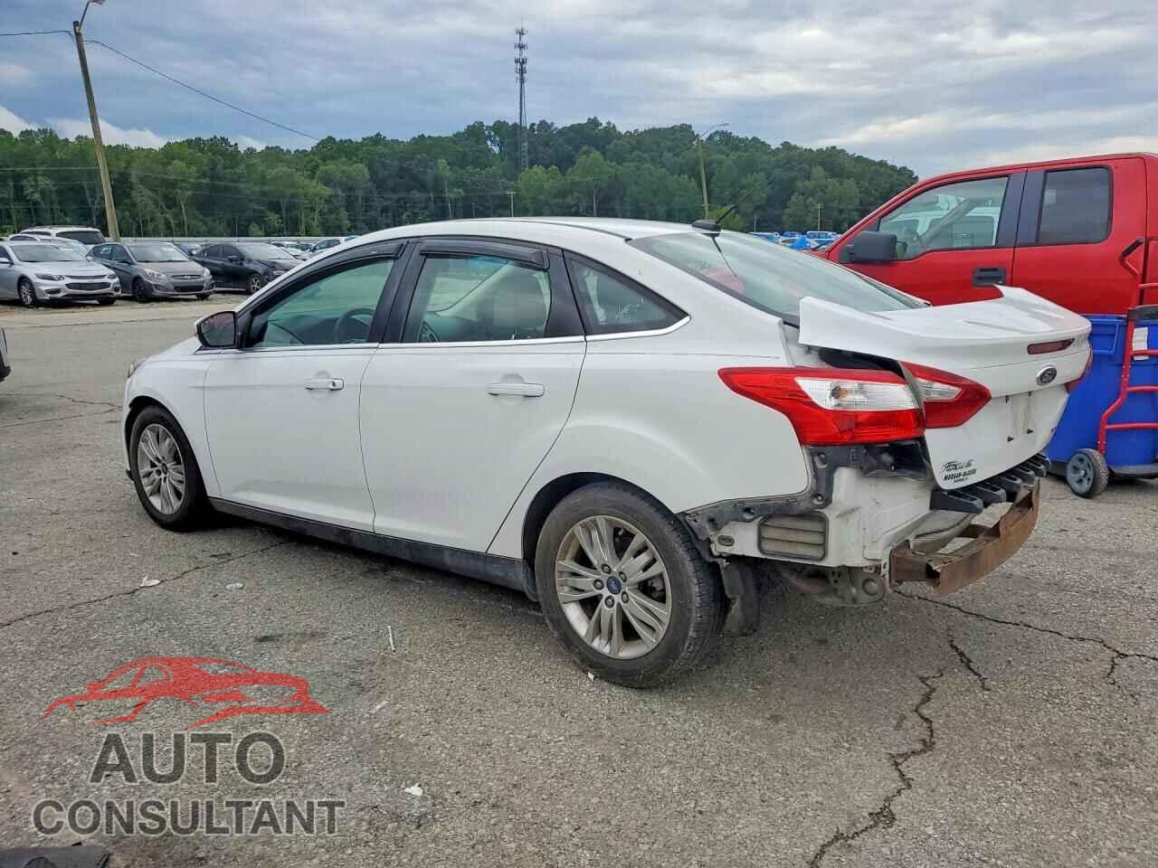 FORD FOCUS 2012 - 1FAHP3H22CL339681