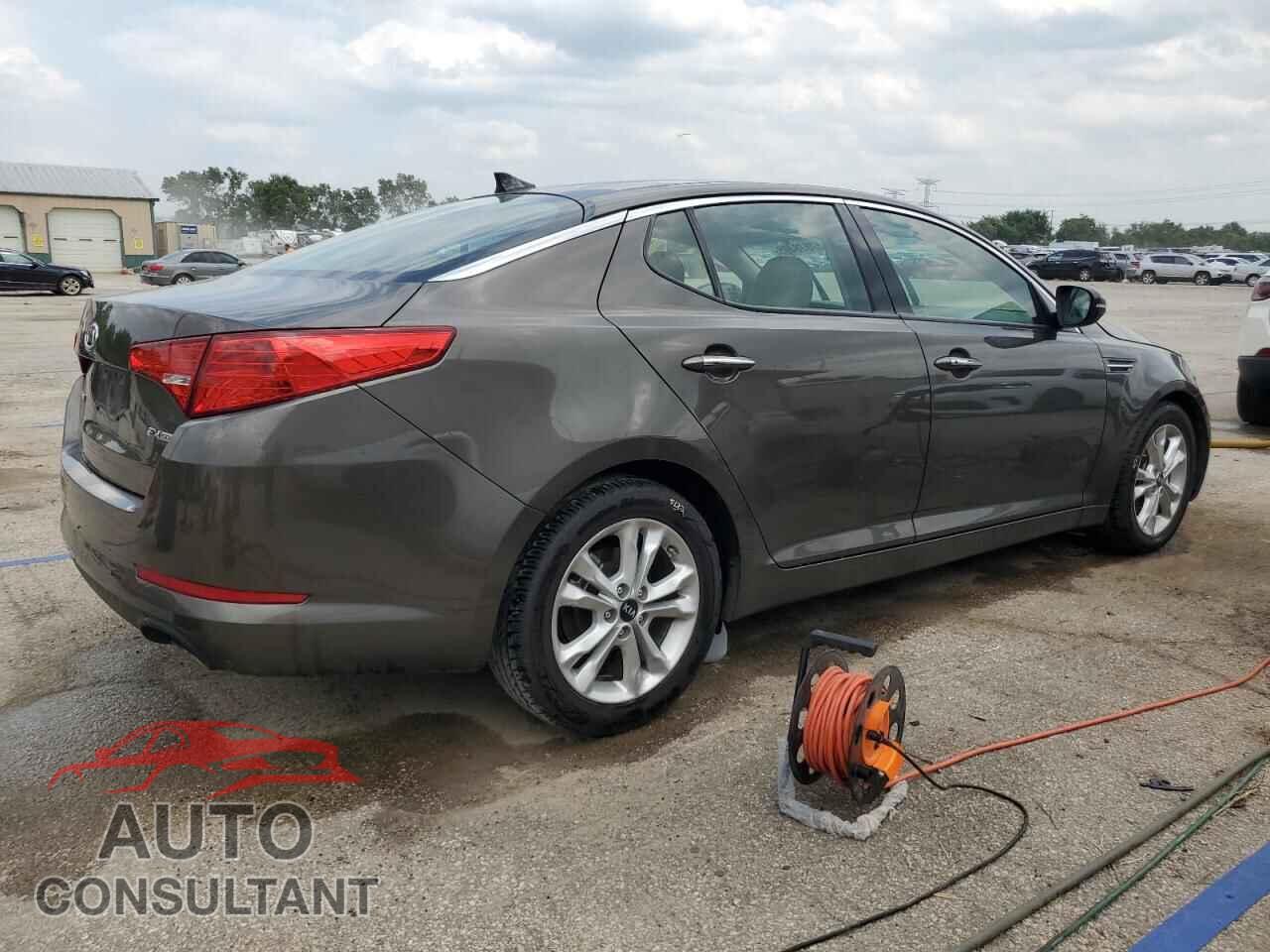 KIA OPTIMA 2011 - KNAGN4A73B5149508