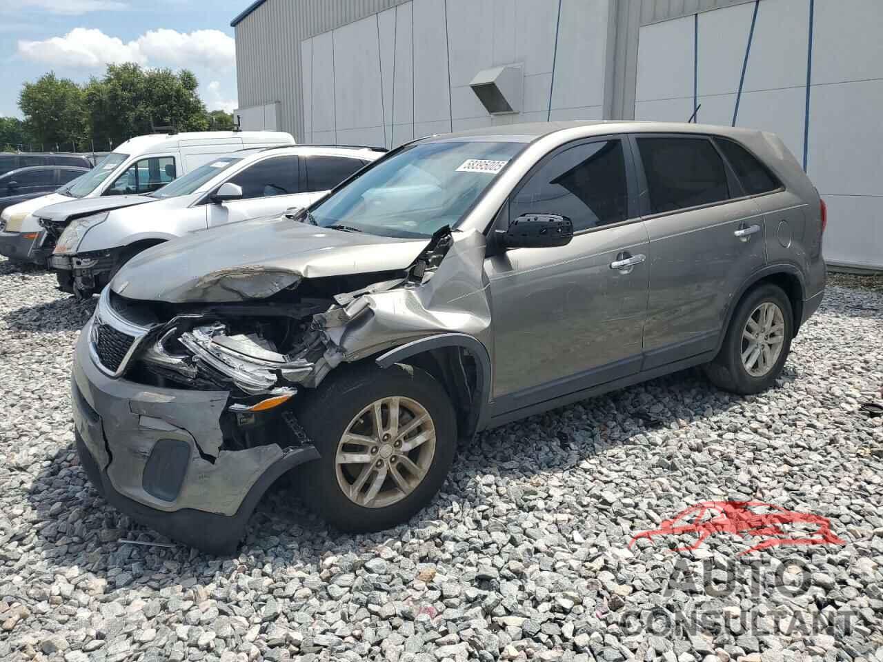 KIA SORENTO 2015 - 5XYKT3A69FG619221