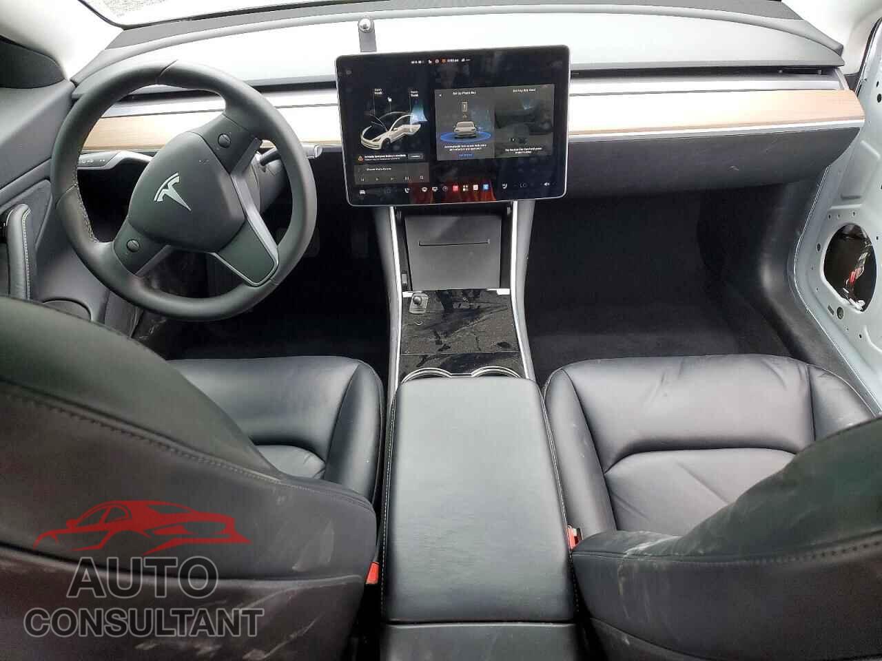 TESLA MODEL 3 2019 - 5YJ3E1EA1KF425169