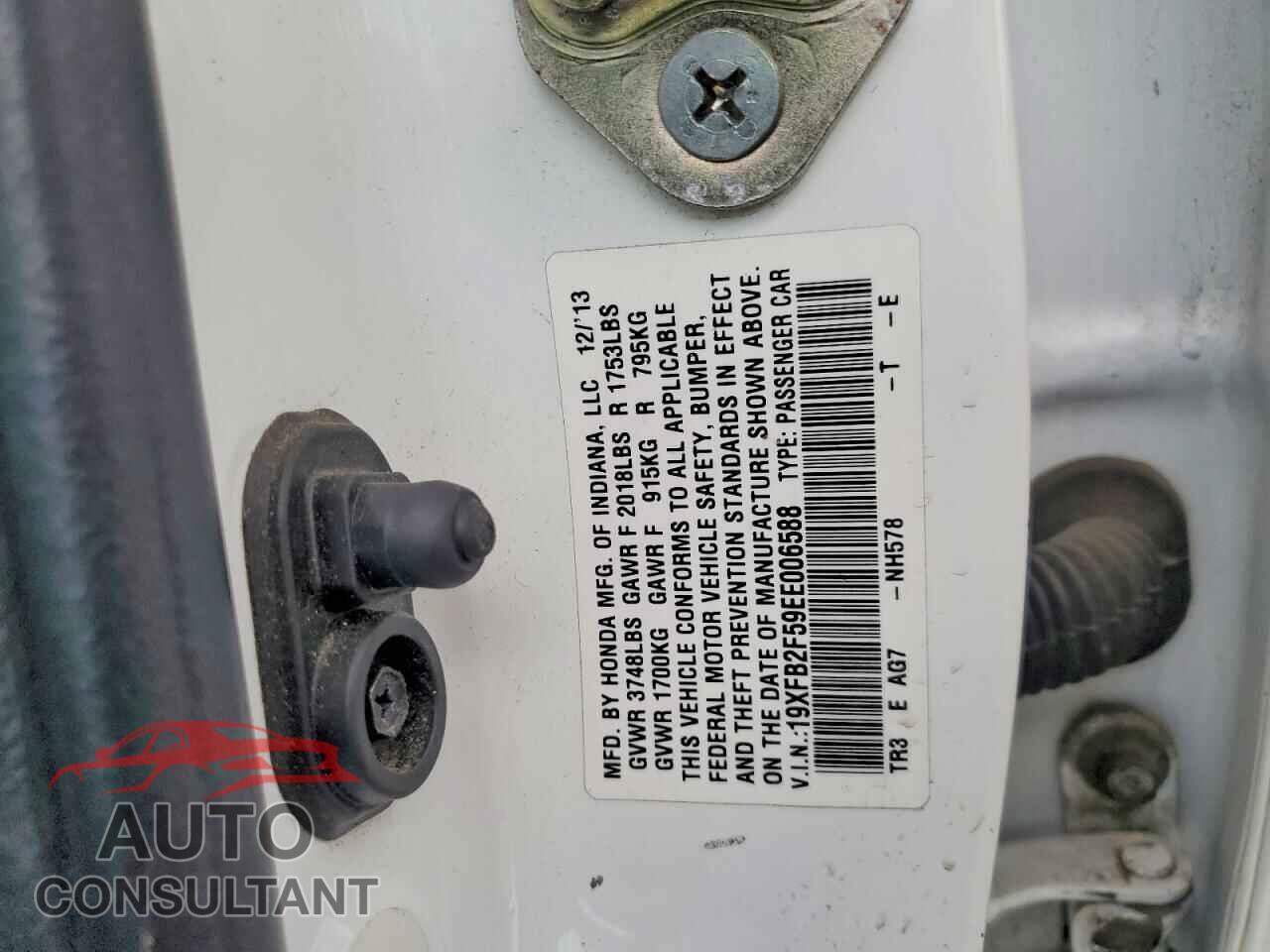 HONDA CIVIC 2014 - 19XFB2F59EE006588