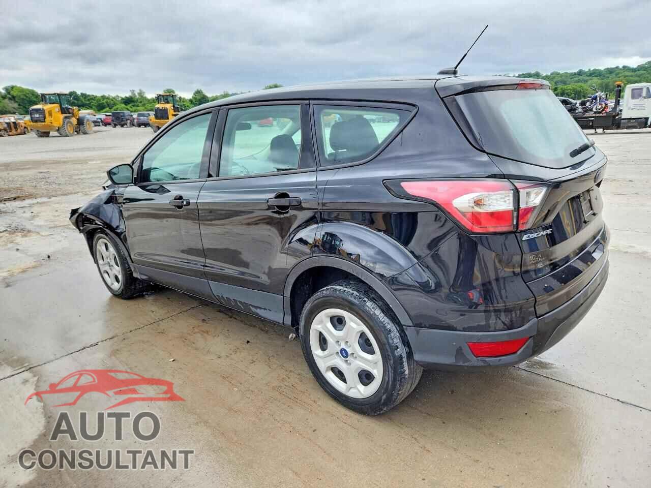 FORD ESCAPE 2018 - 1FMCU0F79JUD04553