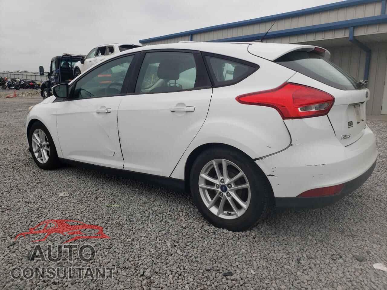 FORD FOCUS 2016 - 1FADP3K28GL373069