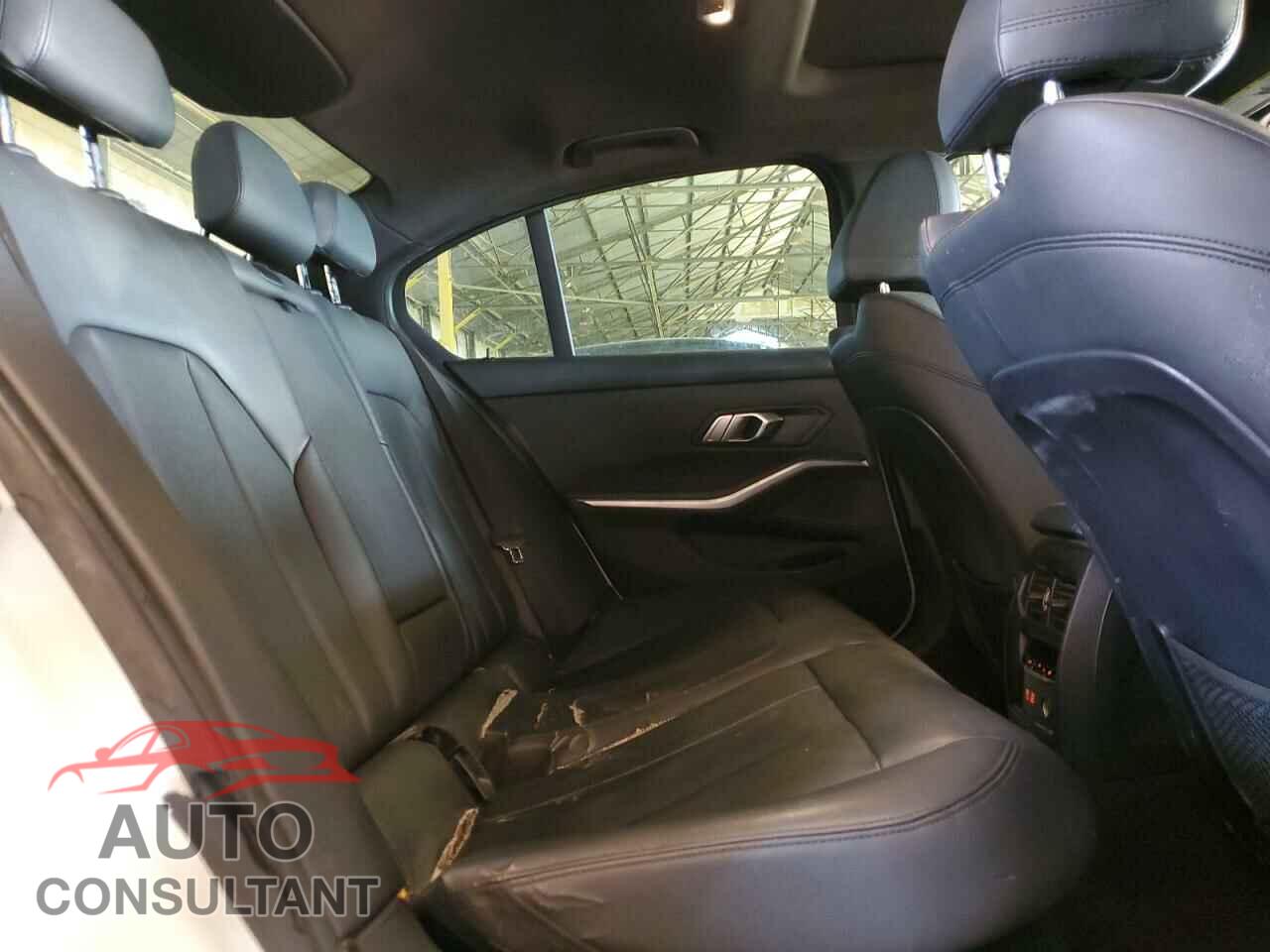 BMW 3 SERIES 2019 - WBA5R1C5XKAJ99447