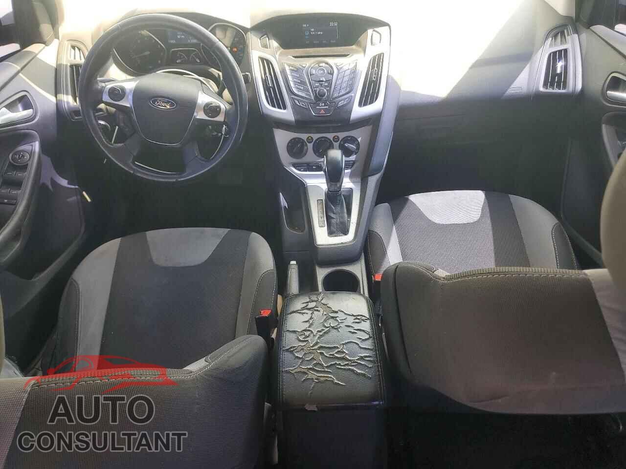 FORD FOCUS 2014 - 1FADP3F2XEL368317