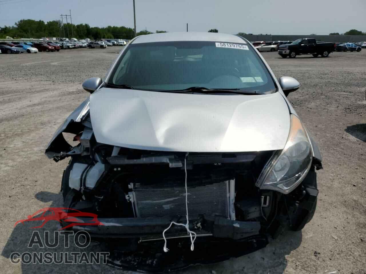 KIA RIO 2014 - KNADN5A33E6353083