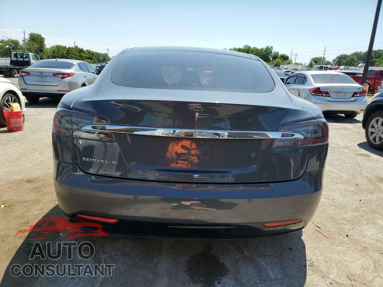 TESLA MODEL S 2016 - 5YJSA1E26GF139650