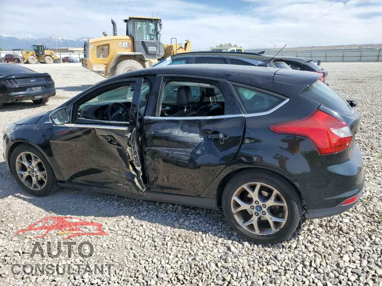 FORD FOCUS 2012 - 1FAHP3M29CL366821