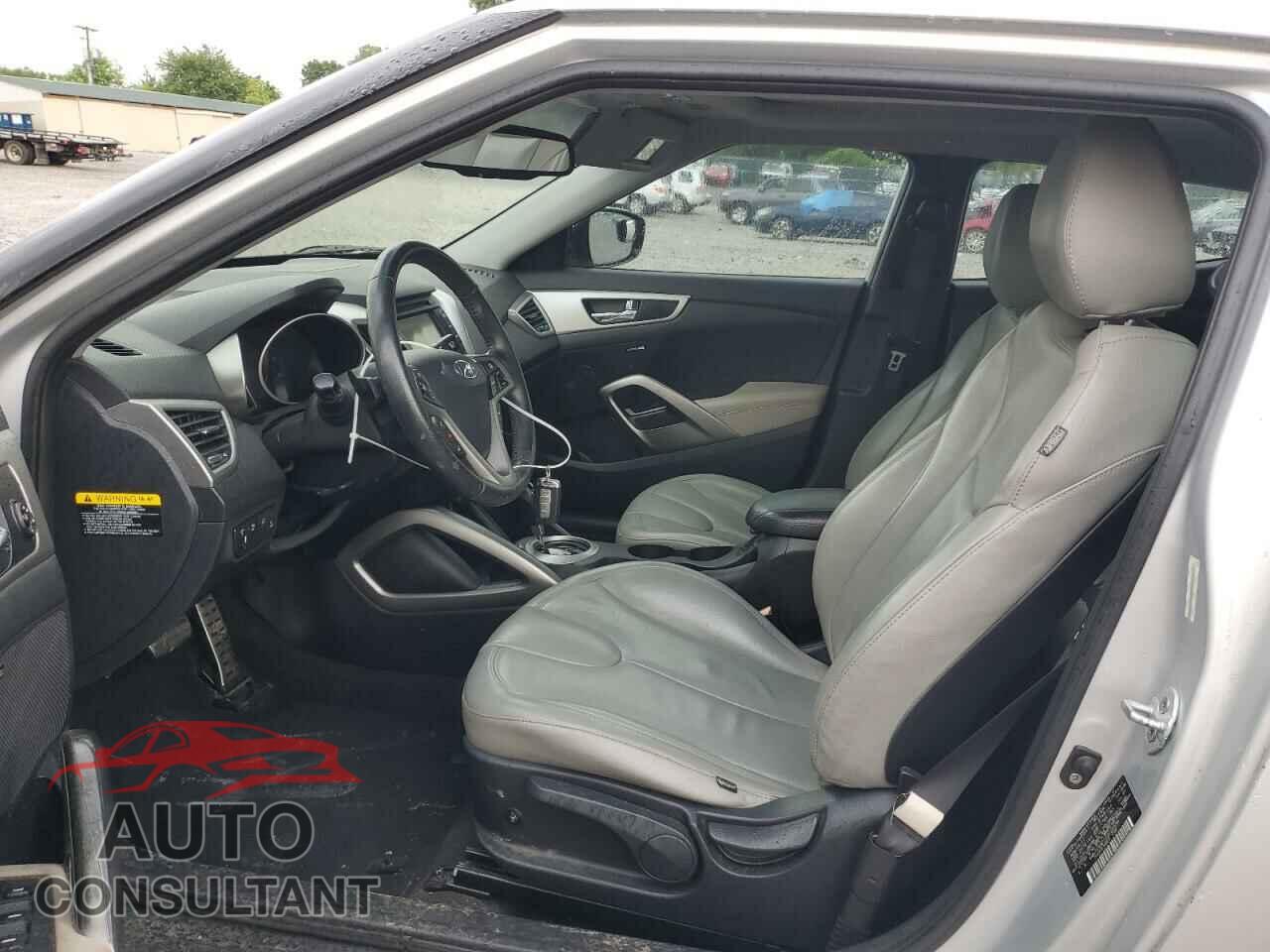 HYUNDAI VELOSTER 2012 - KMHTC6AD1CU026656