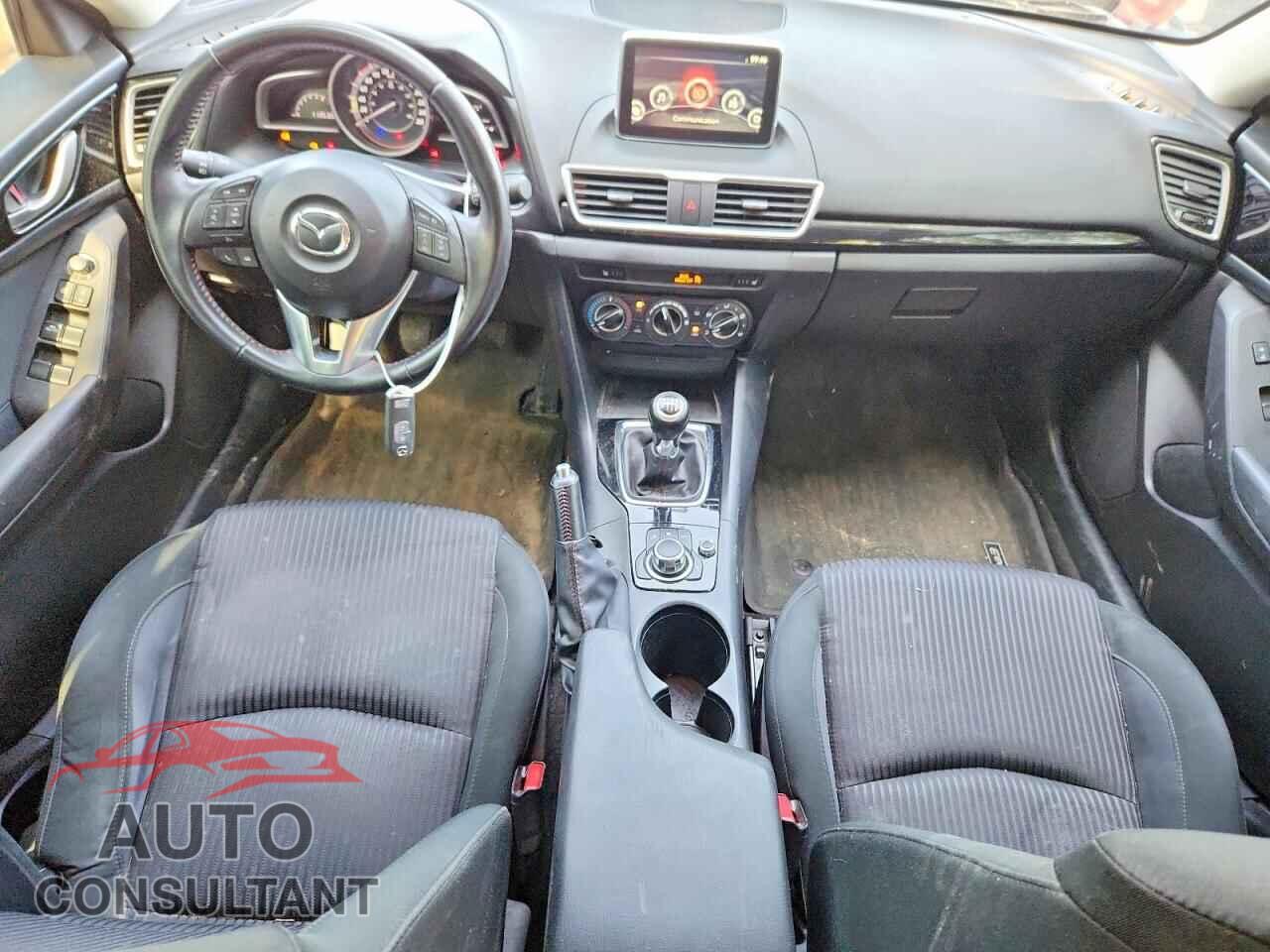 MAZDA 3 2015 - 3MZBM1L77FM214885