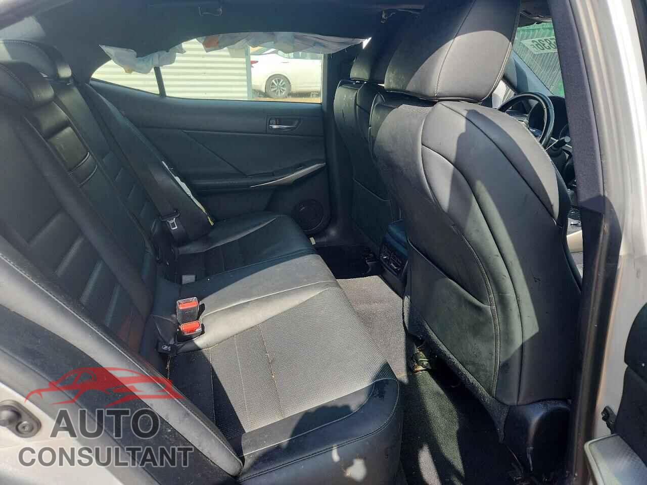 LEXUS IS 2015 - JTHCF1D2XF5017704