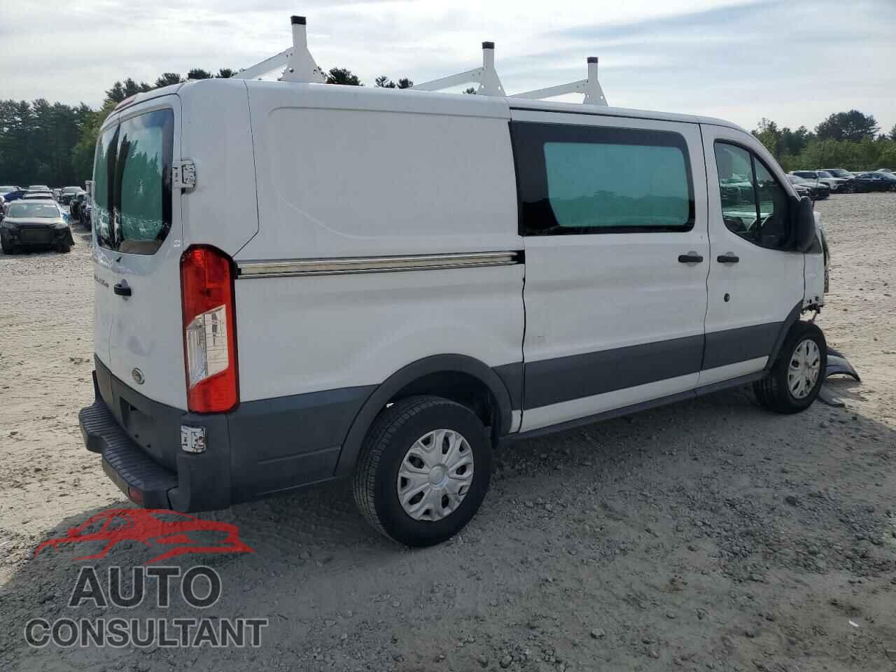 FORD TRANSIT 2015 - 1FTNR1YM5FKA13168