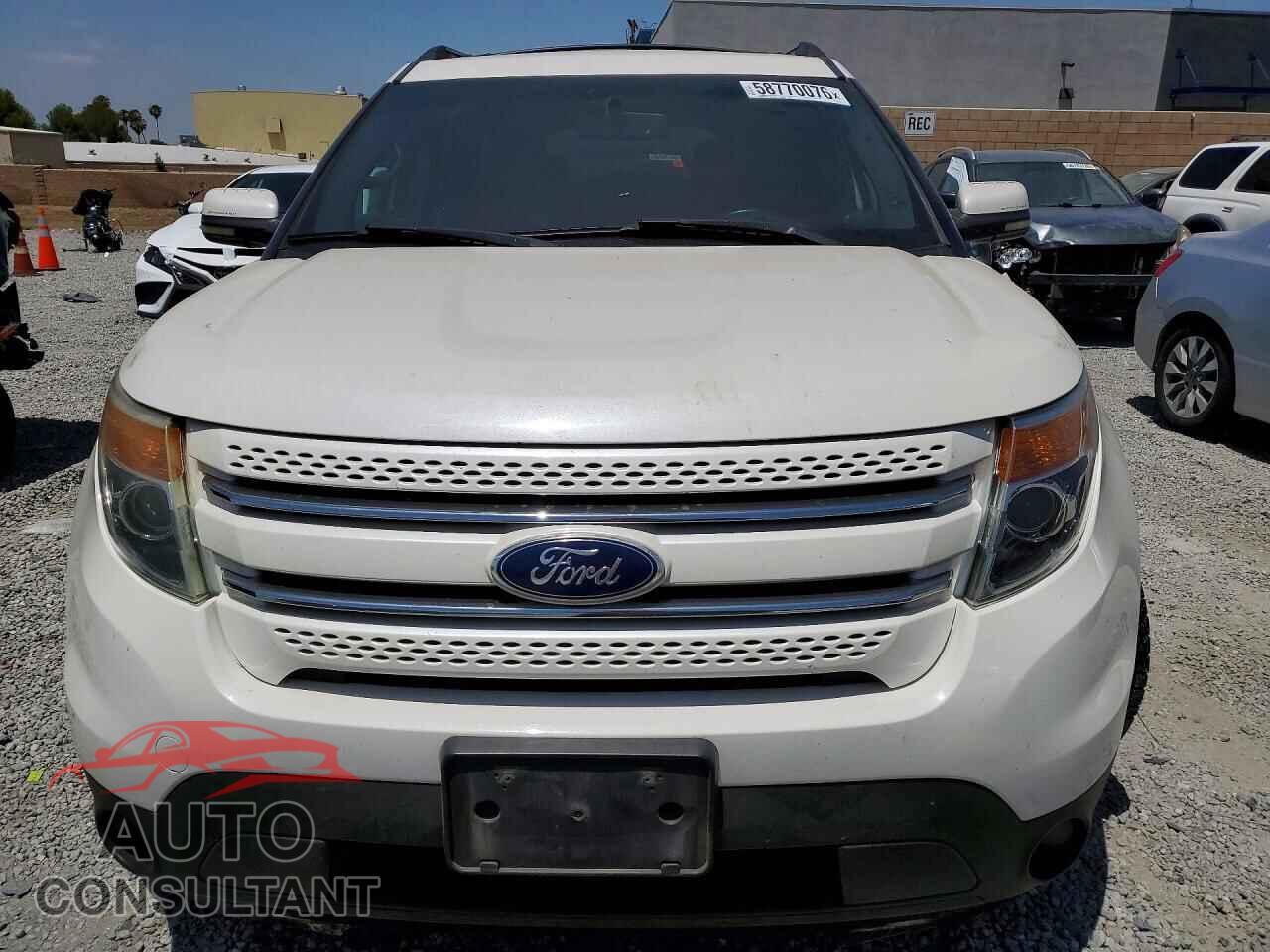 FORD EXPLORER 2011 - 1FMHK7F89BGA21793