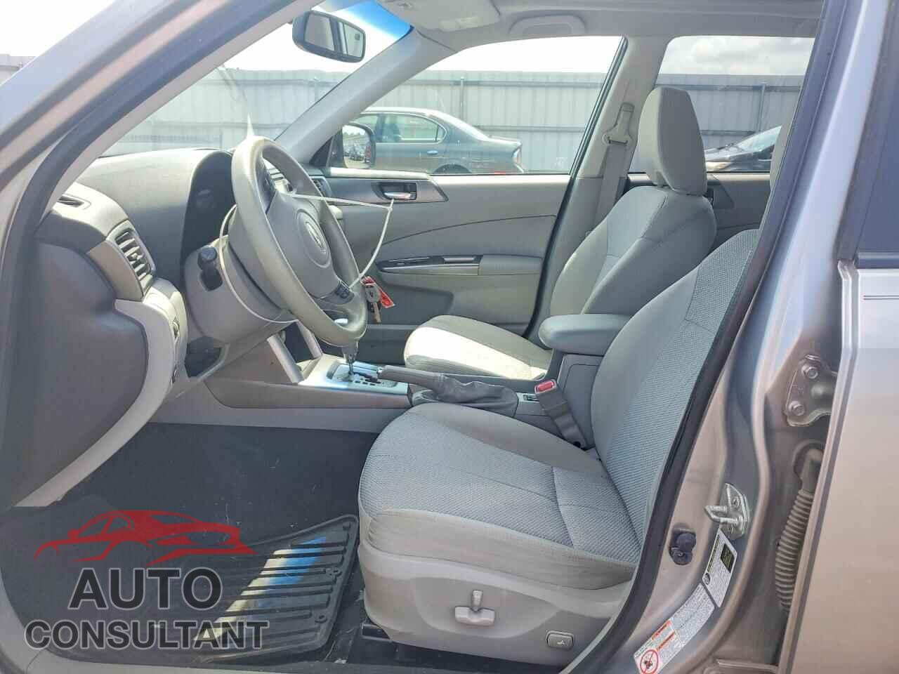 SUBARU FORESTER 2011 - JF2SHBDC2BH772300