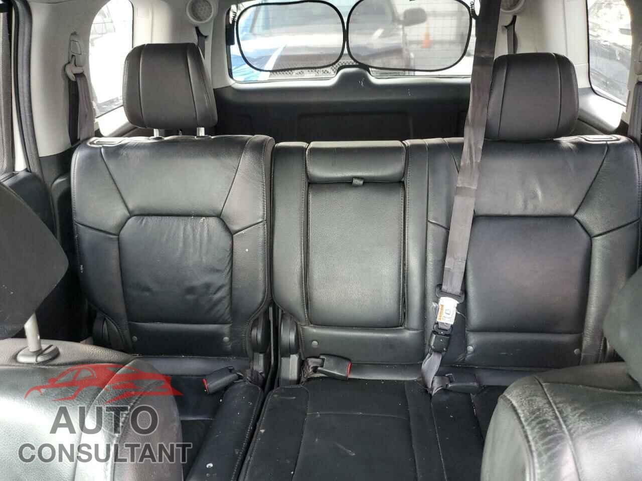 HONDA PILOT 2013 - 5FNYF3H9XDB044620