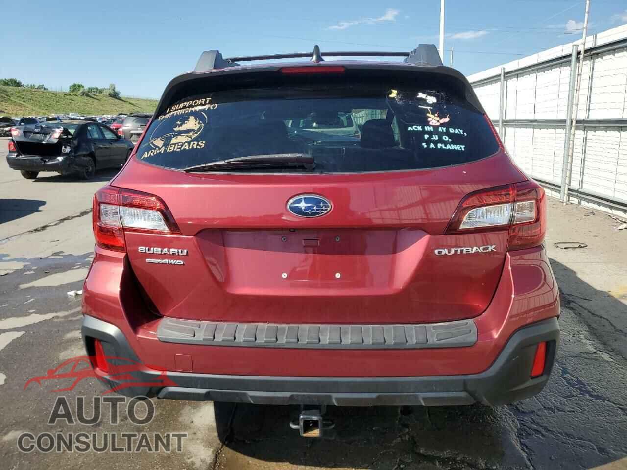 SUBARU OUTBACK 2018 - 4S4BSAFC8J3328790