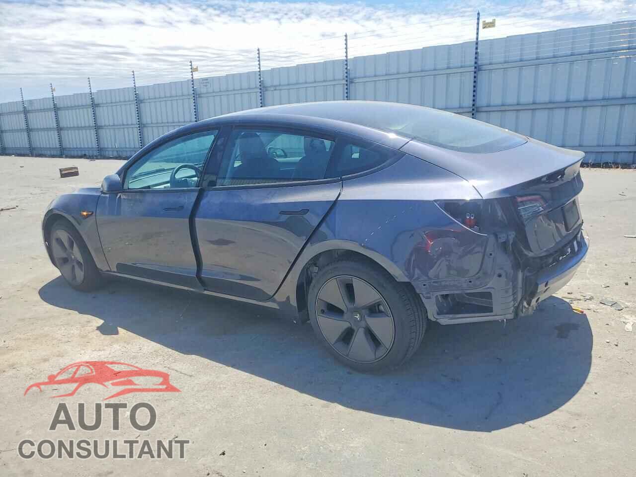 TESLA MODEL 3 2023 - 5YJ3E1EA5PF674663