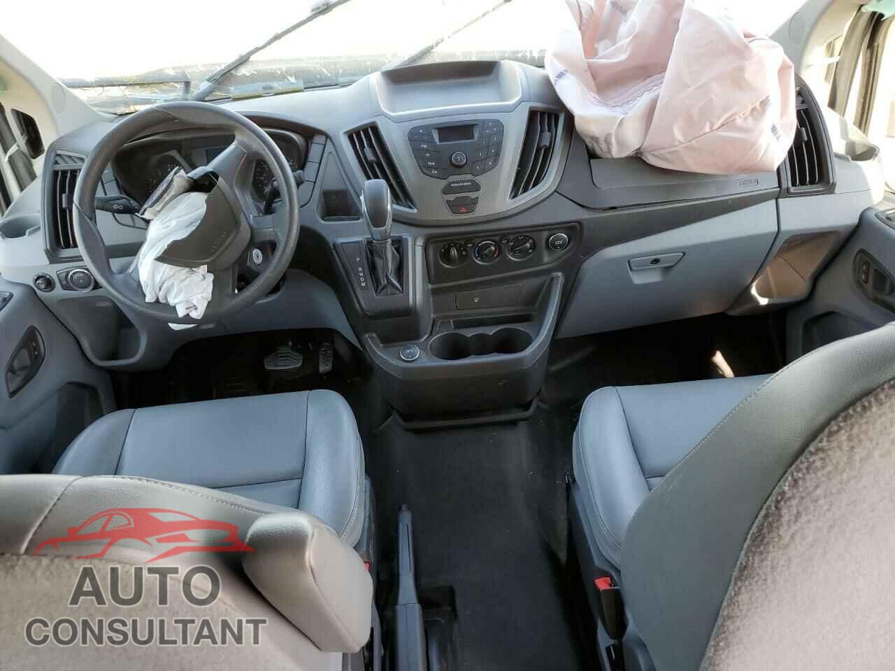 FORD TRANSIT 2018 - 1FTYE1YM2JKA90940