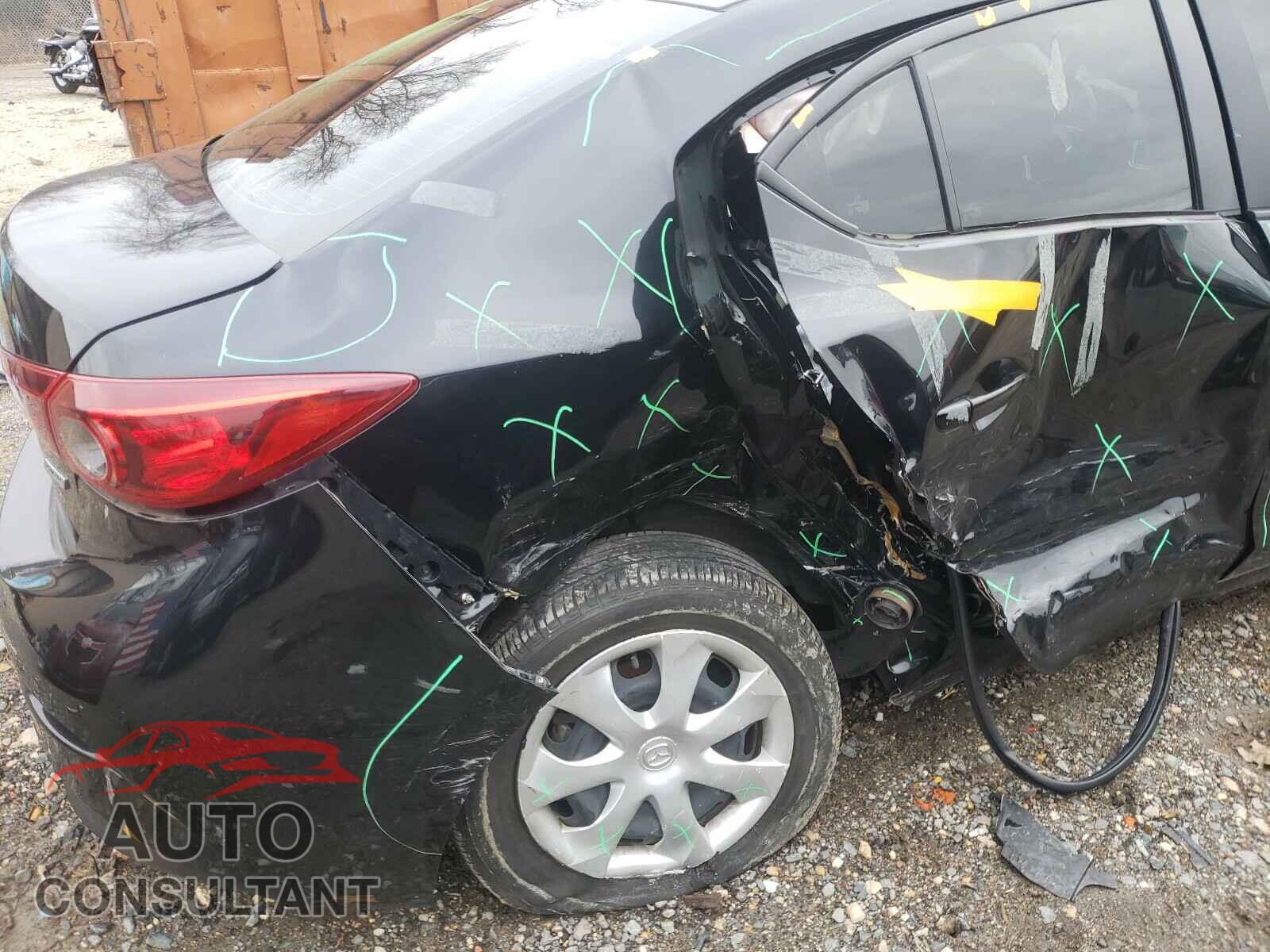 MAZDA 3 2017 - 3MZBN1U72HM106088