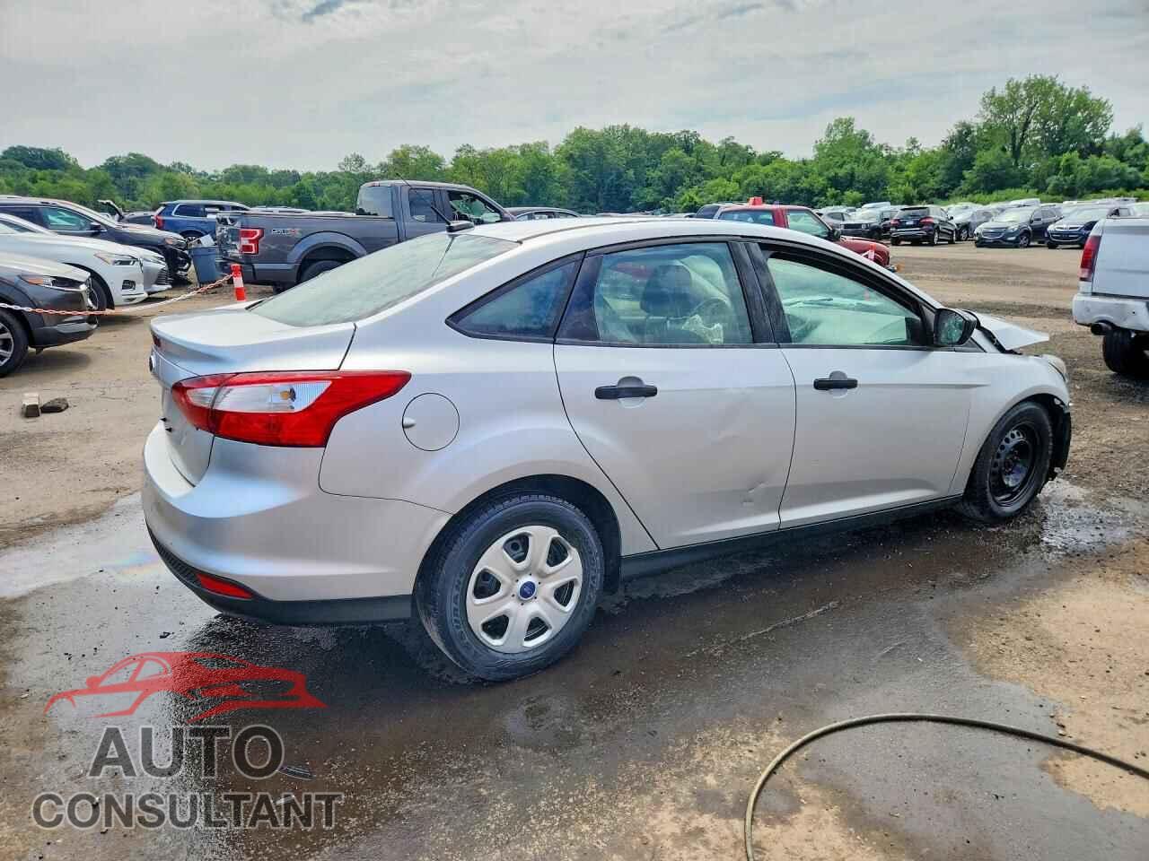 FORD FOCUS 2012 - 1FAHP3E21CL374541