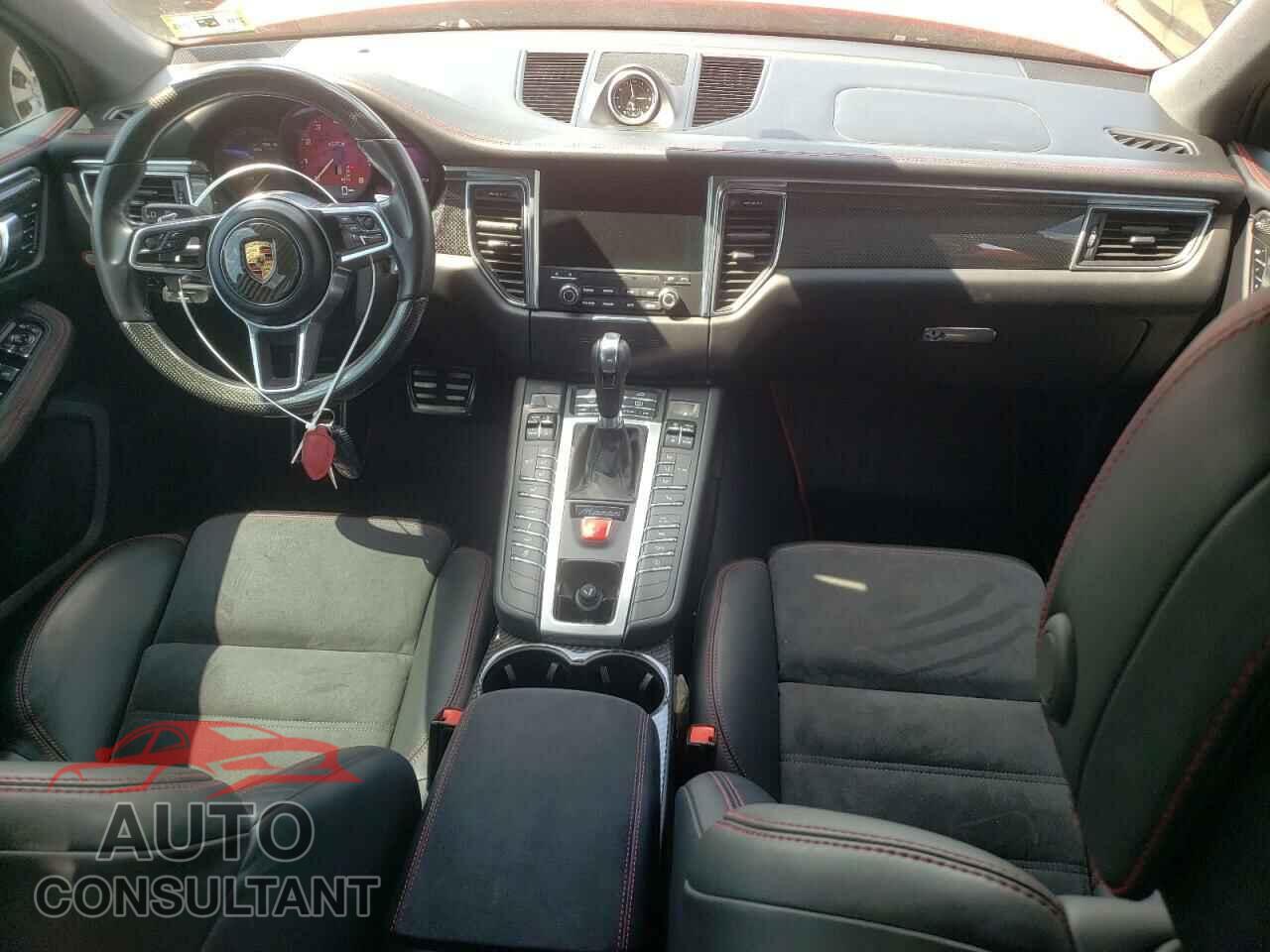 PORSCHE MACAN 2017 - WP1AG2A53HLB51963