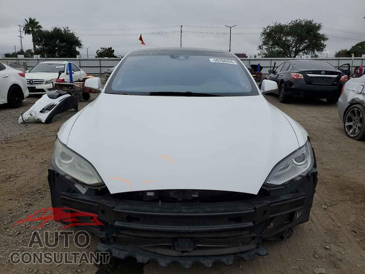 TESLA MODEL S 2016 - 5YJSA1E27GF128642