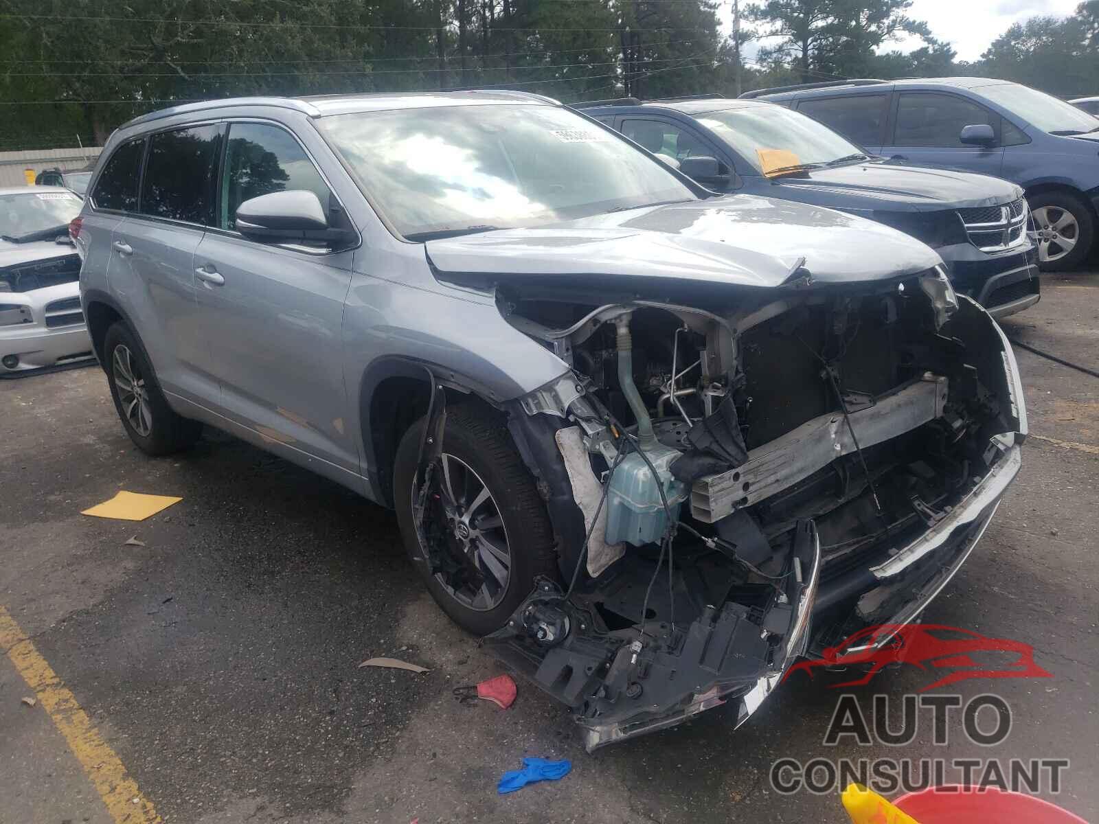 TOYOTA HIGHLANDER 2018 - 5TDKZRFH4JS526906