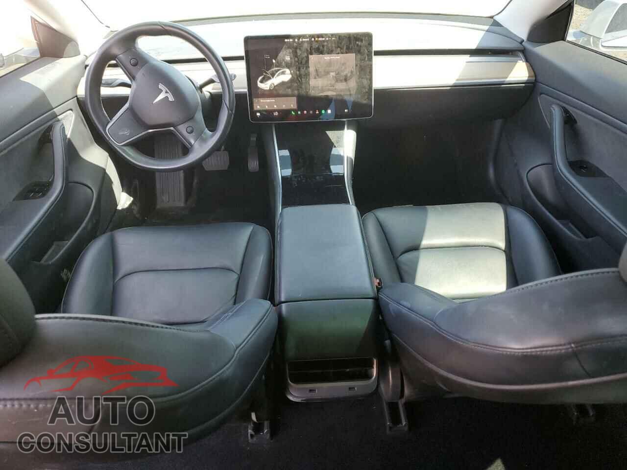 TESLA MODEL 3 2019 - 5YJ3E1EB7KF434113