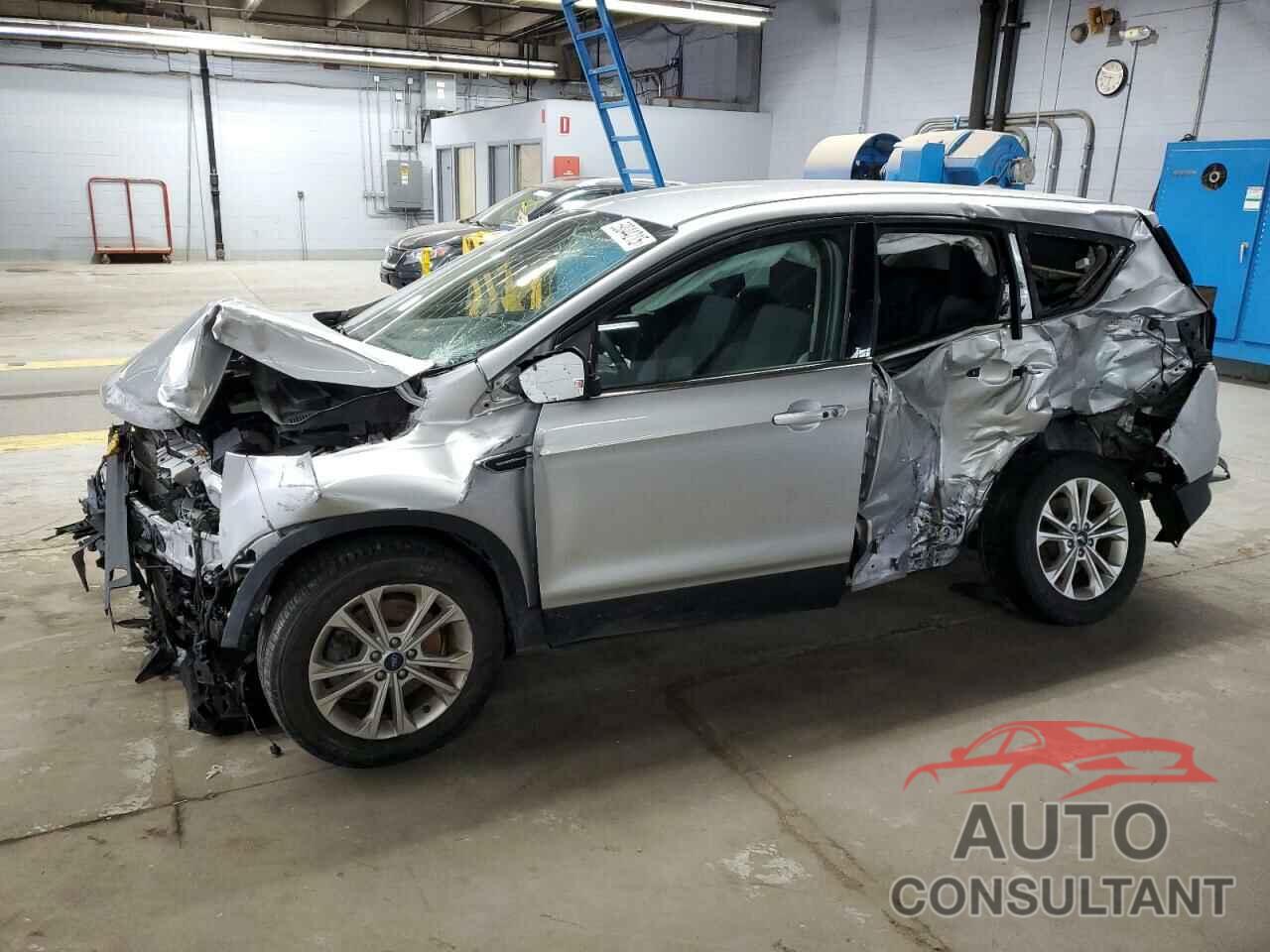 FORD ESCAPE 2019 - 1FMCU9GD6KUA52819
