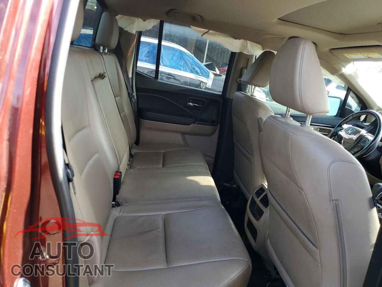HONDA RIDGELINE 2017 - 5FPYK3F7XHB012308